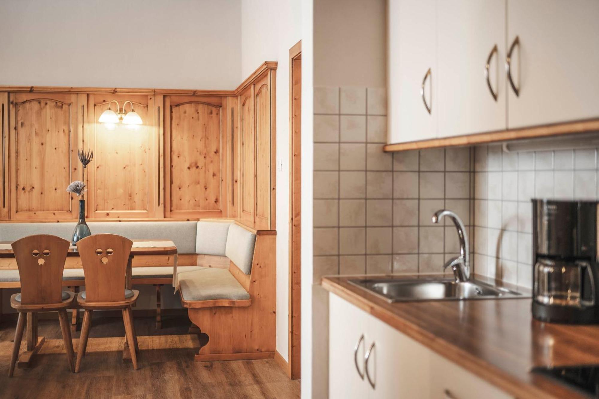 Appartementhaus Residence Hirzer Tirolo Rum bild